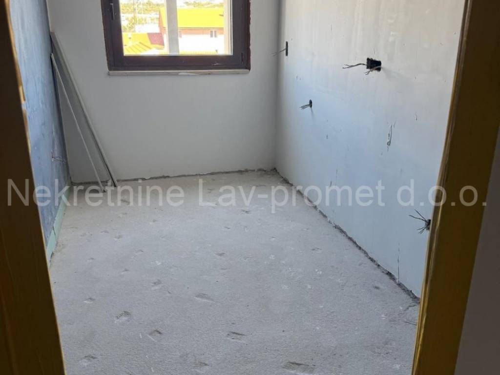 Poslovna zgrada, Najam, Solin - Okolica, Mravince
