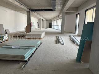 Poslovna zgrada, Najam, Solin - Okolica, Mravince