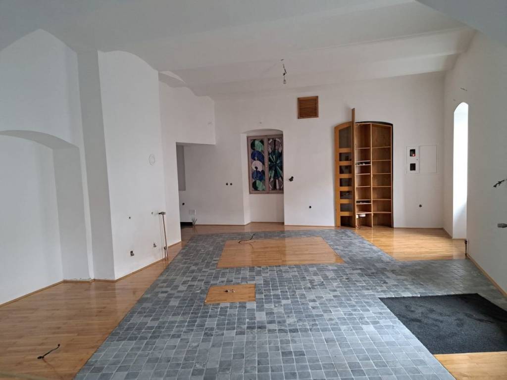 Lokal, Najam, Varaždin, Varaždin