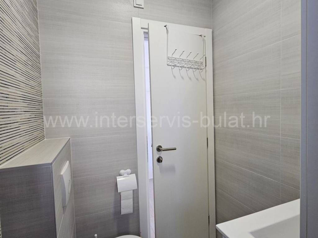 Višenamjenski prostor, Zakup, Šibenik - Okolica, Brodarica