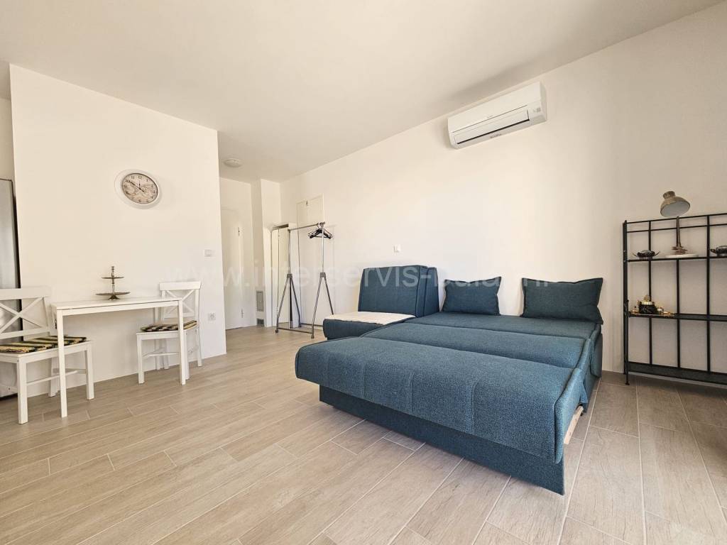 Višenamjenski prostor, Zakup, Šibenik - Okolica, Brodarica