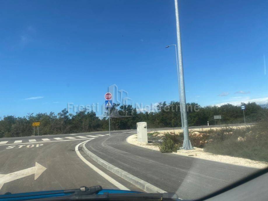 Građevinsko poslovno, Prodaja, Poličnik, Briševo