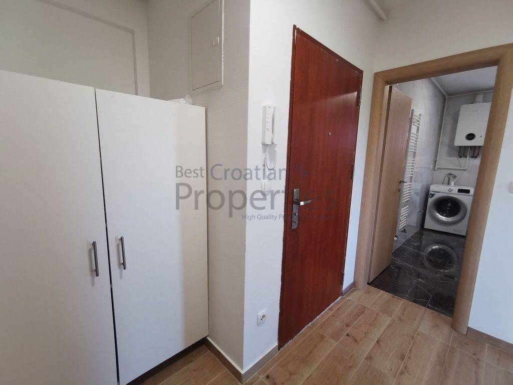 Stan u zgradi, Najam, Zagreb, Sesvete