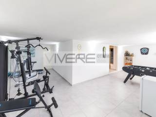 Fitness & Entertainment