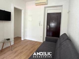 Stan u zgradi, Najam, Split, Split