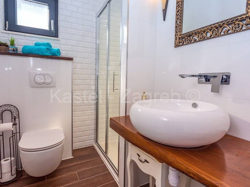 Kuća na moru, Prodaja, Šolta, Nečujam