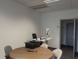 Ured, Najam, Zagreb, Donji Grad