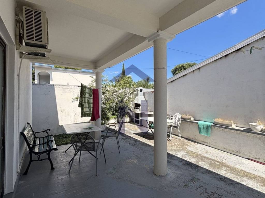 Samostojeća kuća, Prodaja, Starigrad, Seline