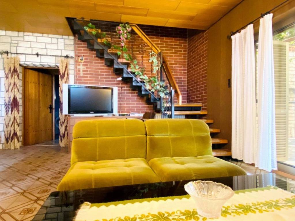 Samostojeća kuća, Prodaja, Novi Vinodolski, Smokvica Krmpotska