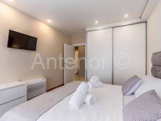 Dvojna kuća, Prodaja, Nin, Zaton