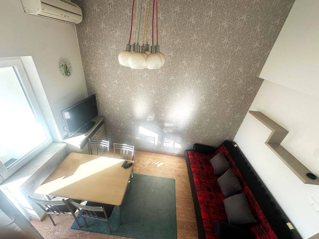 Stan u starijoj zgradi, Prodaja, Poreč, Červar-Porat