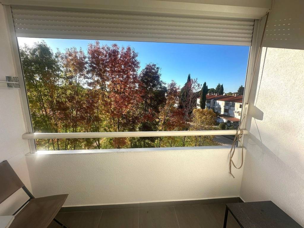 Stan u starijoj zgradi, Prodaja, Poreč, Červar-Porat