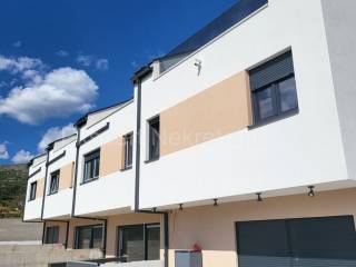 Stan višeetažni, Prodaja, Trogir, Trogir