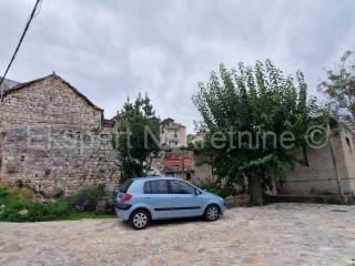 Kamena kuća, Prodaja, Marina, Marina