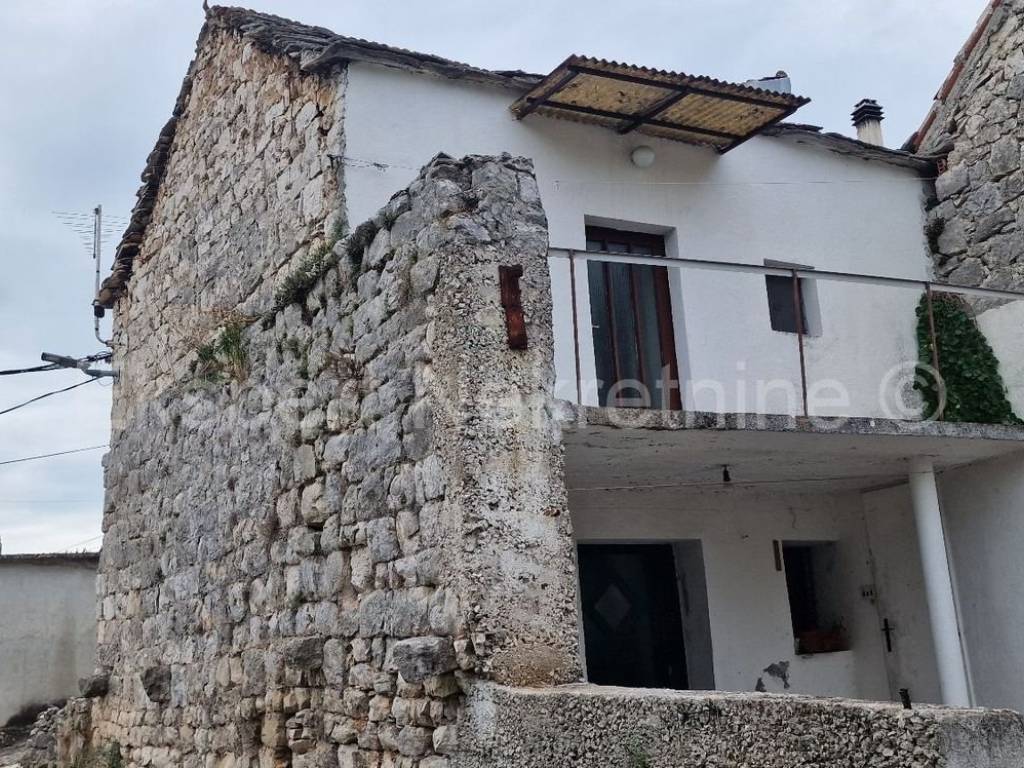 Kamena kuća, Prodaja, Marina, Marina