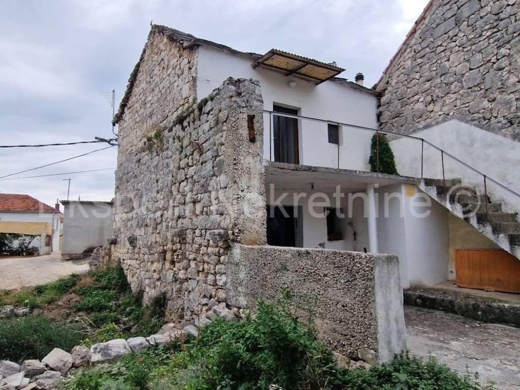 Kamena kuća, Prodaja, Marina, Marina