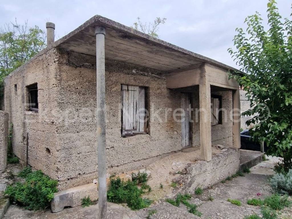 Kamena kuća, Prodaja, Marina, Marina