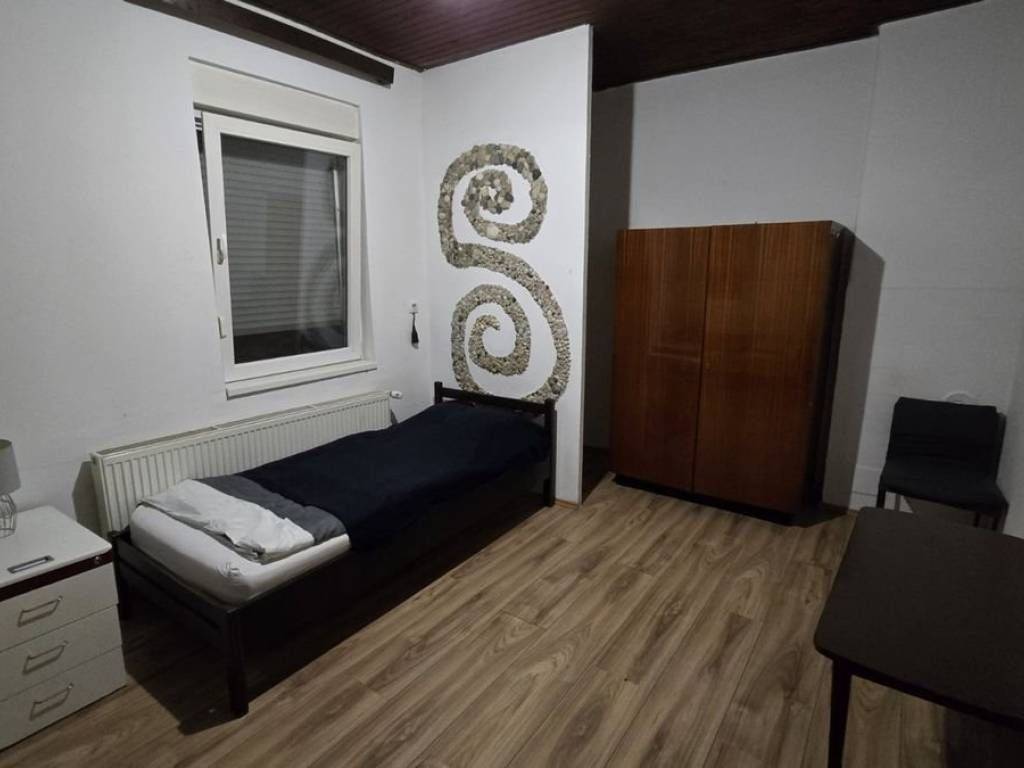 Kuća prizemnica, Najam, Čakovec, Jug