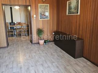 Stan u kući, Najam, Rijeka, Zapad