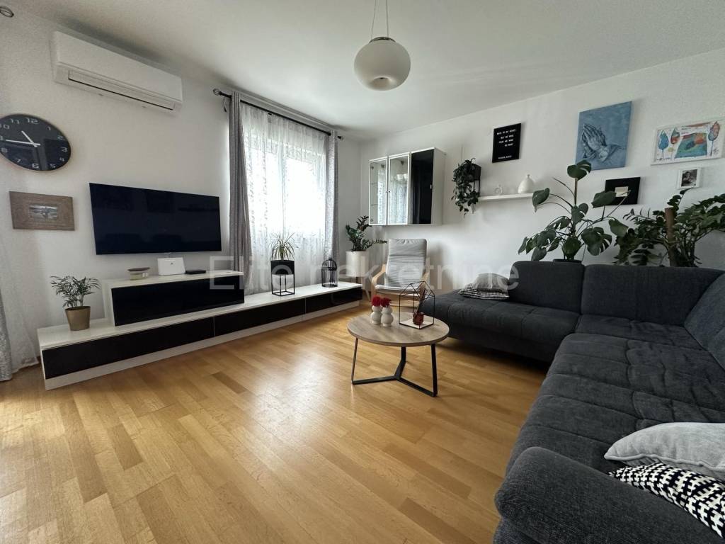 Stan u zgradi, Prodaja, Viškovo, Viškovo