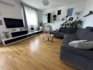 Stan u zgradi, Prodaja, Viškovo, Viškovo