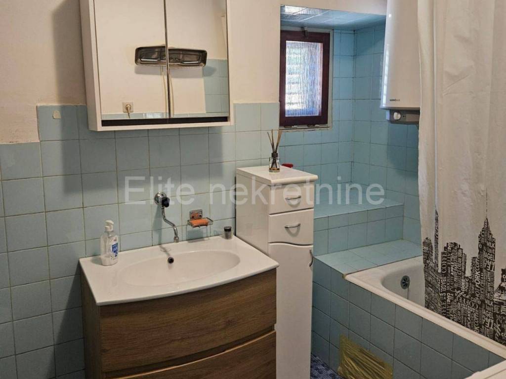 Stan u kući, Najam, Rijeka, Zapad