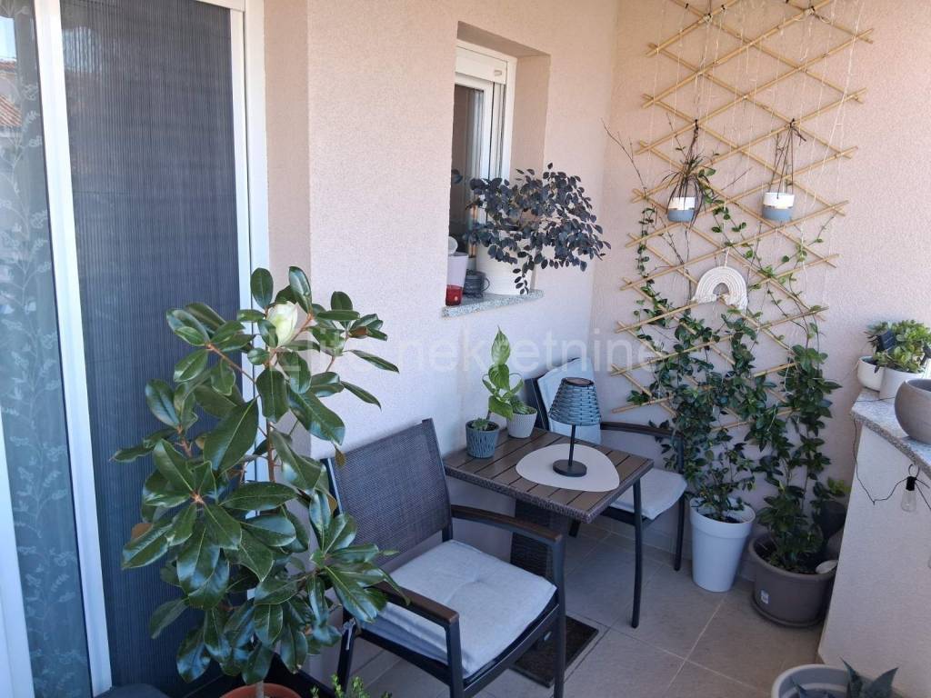 Stan u zgradi, Prodaja, Viškovo, Viškovo