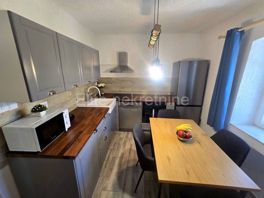 Samostojeća kuća, Prodaja, Vinodolska općina, Grižane-Belgrad