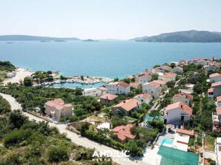 Samostojeća kuća, Prodaja, Okrug, Okrug Donji