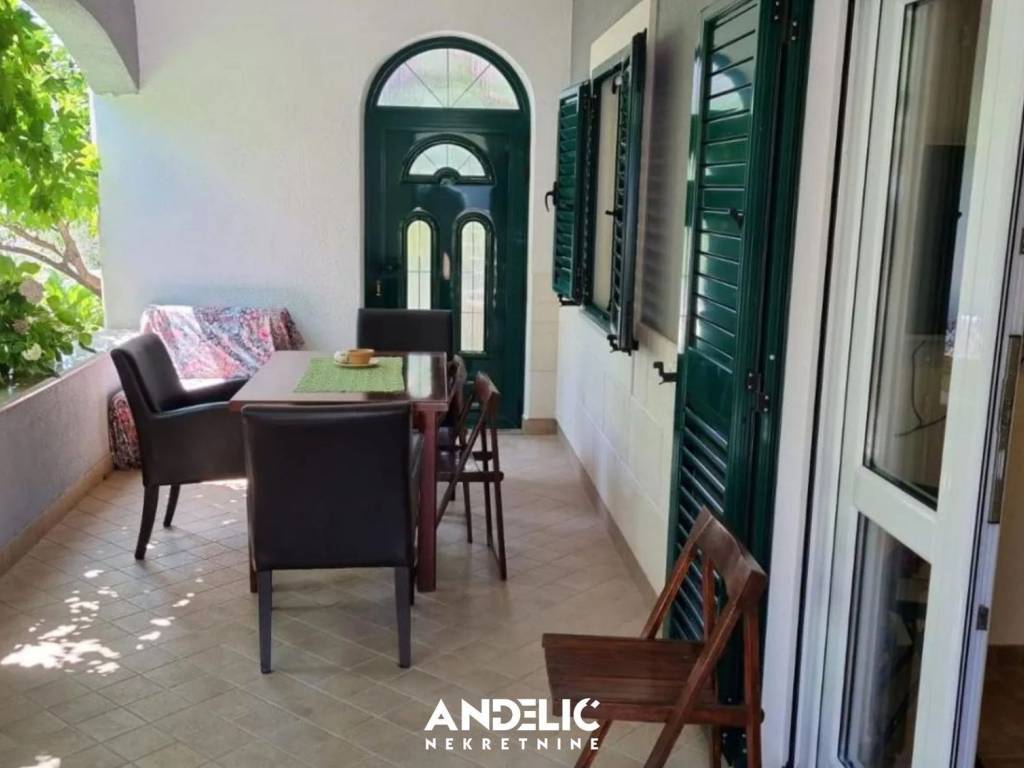 Samostojeća kuća, Prodaja, Okrug, Okrug Donji