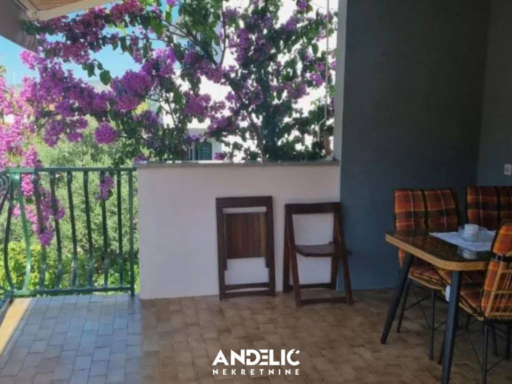 Samostojeća kuća, Prodaja, Okrug, Okrug Donji