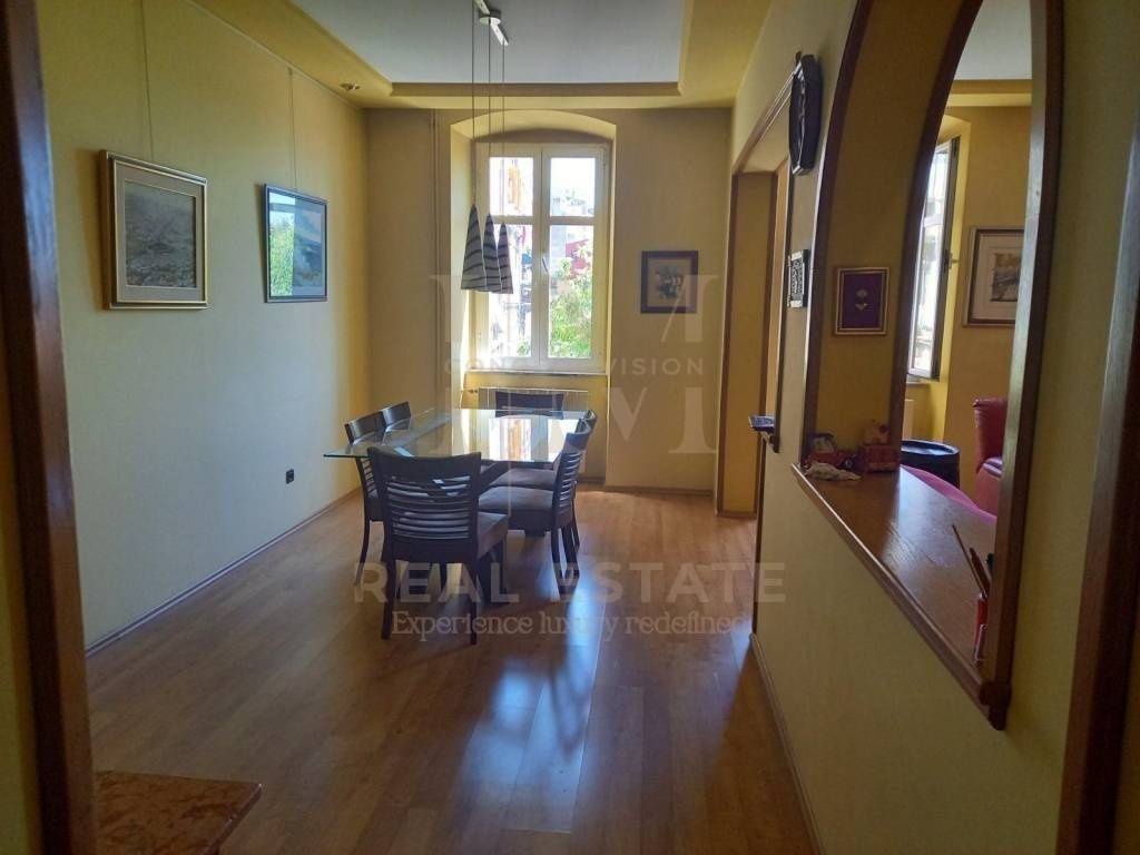 Stan u starijoj zgradi, Prodaja, Rijeka, Centar