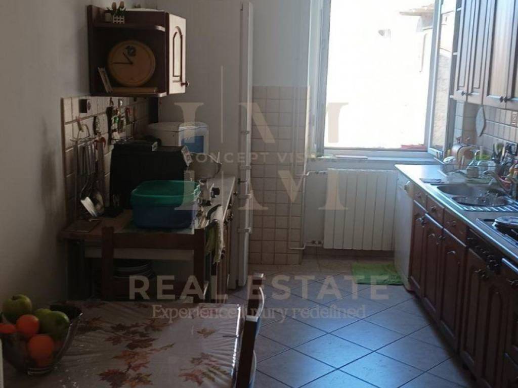 Stan u starijoj zgradi, Prodaja, Rijeka, Centar