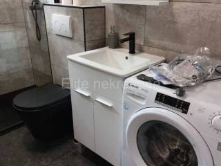 Stan u zgradi, Najam, Rijeka, Sjever