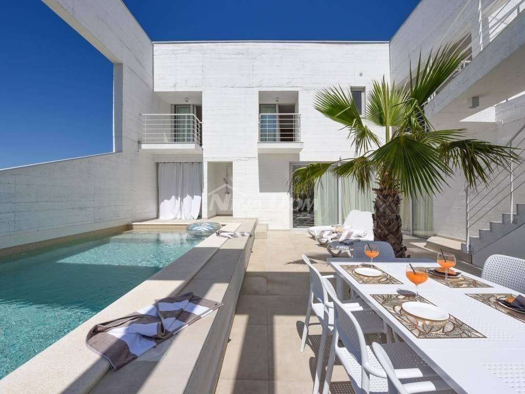 Luksuzna vila, Prodaja, Sukošan, Debeljak