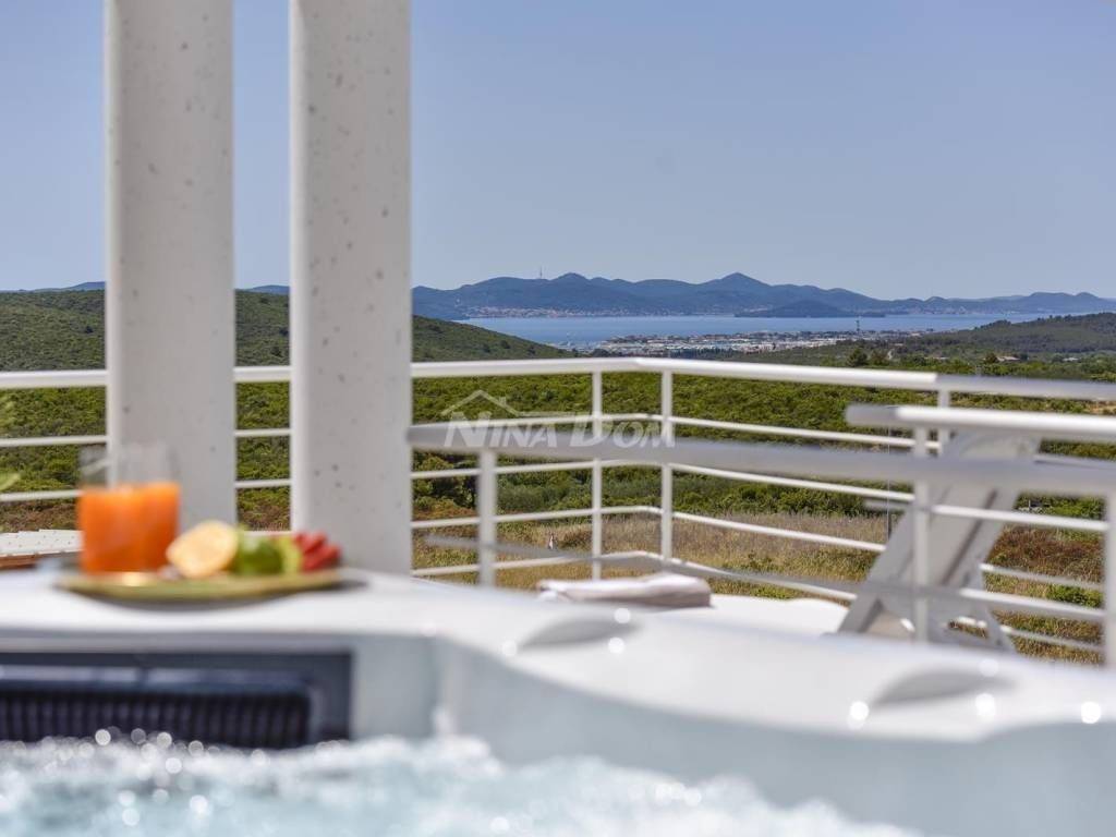 Luksuzna vila, Prodaja, Sukošan, Debeljak