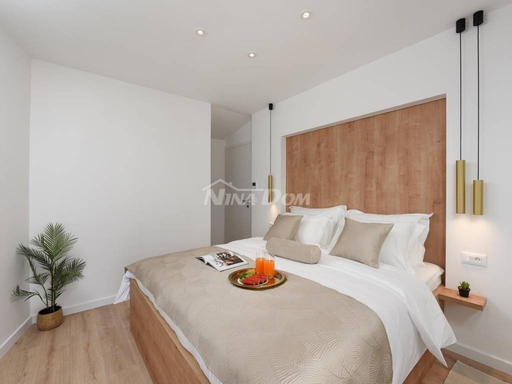 Luksuzna vila, Prodaja, Sukošan, Debeljak