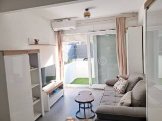 Stan u zgradi, Najam, Solin, Japirko