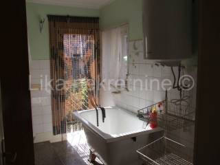 Stan u kuci , Prodaja, Otocac, Otocac