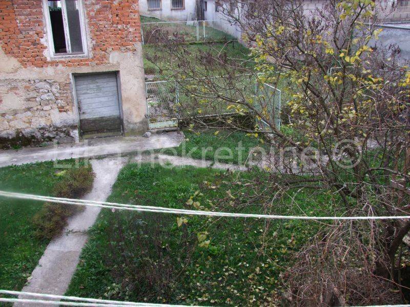 Stan u kuci , Prodaja, Otocac, Otocac