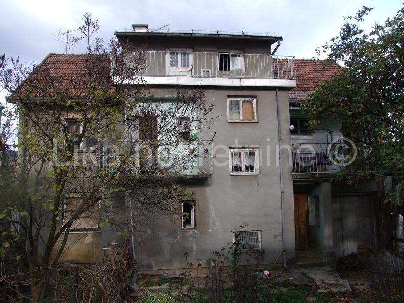 Stan u kuci , Prodaja, Otocac, Otocac