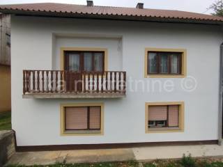 Obiteljska kuća, Prodaja, Otočac, Ličko Lešće