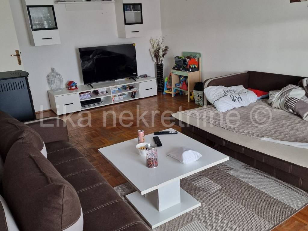 Stan u zgradi, Prodaja, Plitvička jezera, Korenica