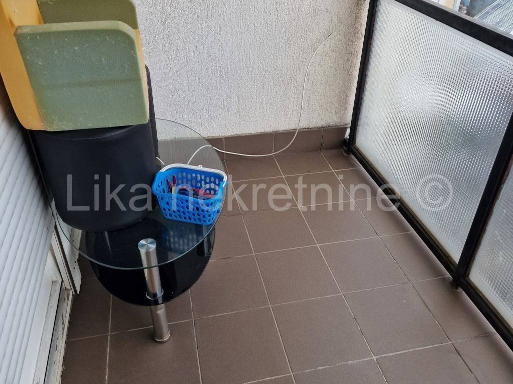 Stan u zgradi, Prodaja, Plitvička jezera, Korenica