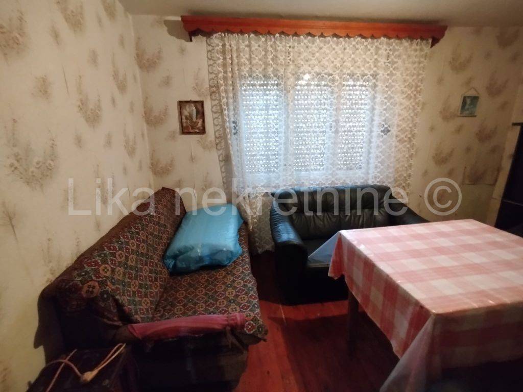 Obiteljska kuća, Prodaja, Otočac, Ličko Lešće