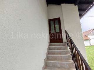 Obiteljska kuća, Prodaja, Otočac, Ličko Lešće