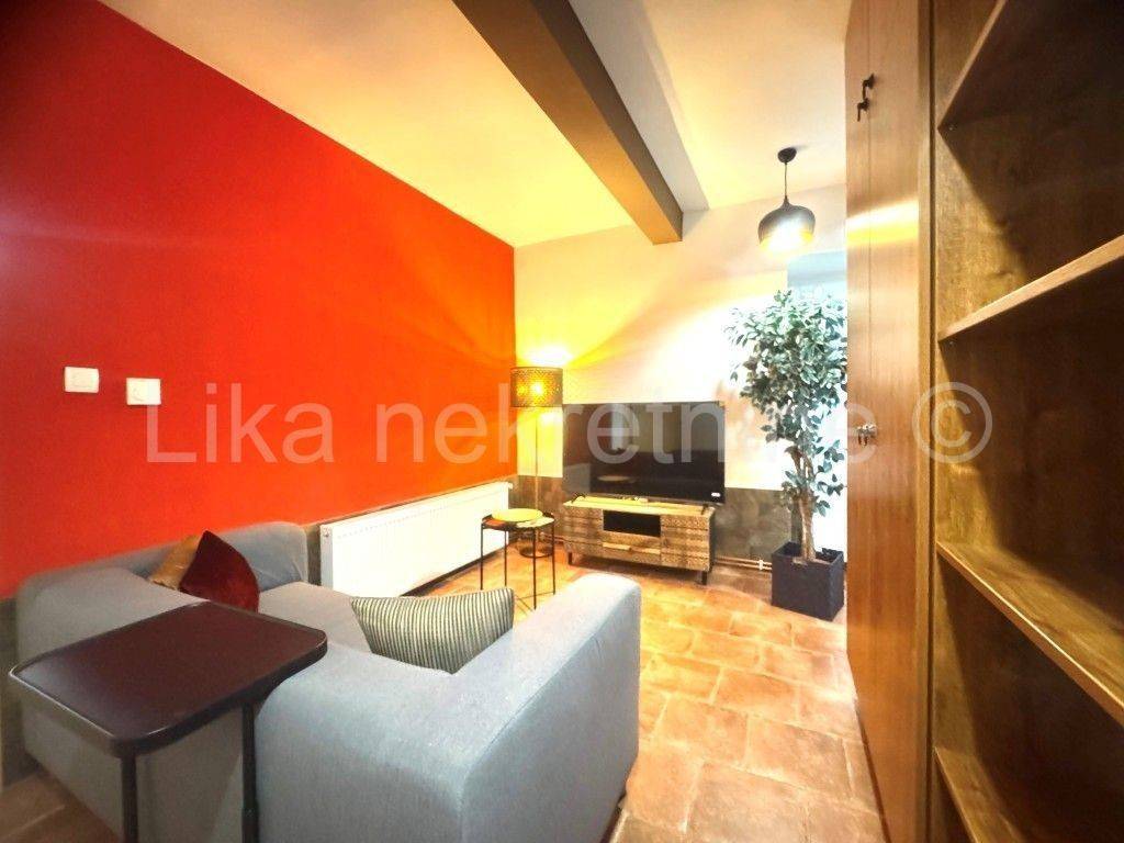 Stan u starijoj zgradi, Prodaja, Zagreb, Donji Grad