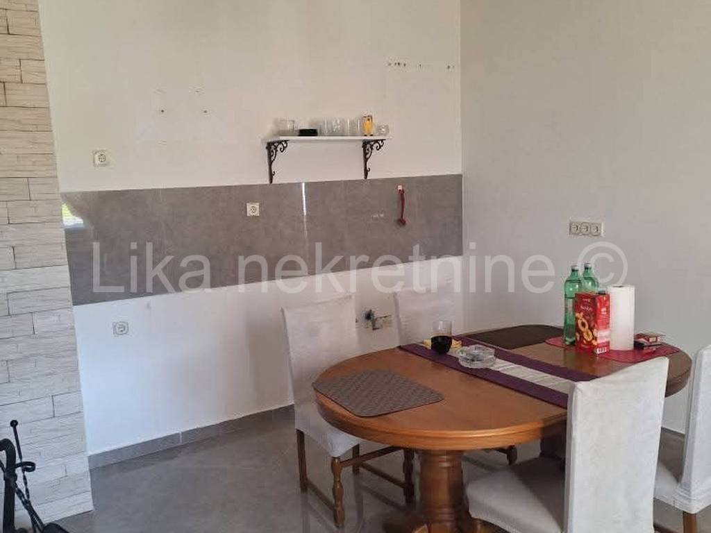 Stan u zgradi, Prodaja, Otočac, Otočac