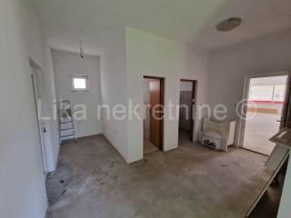 Stambeno-poslovni objekat, Prodaja, Gospić - Okolica, Kaniža Gospićka