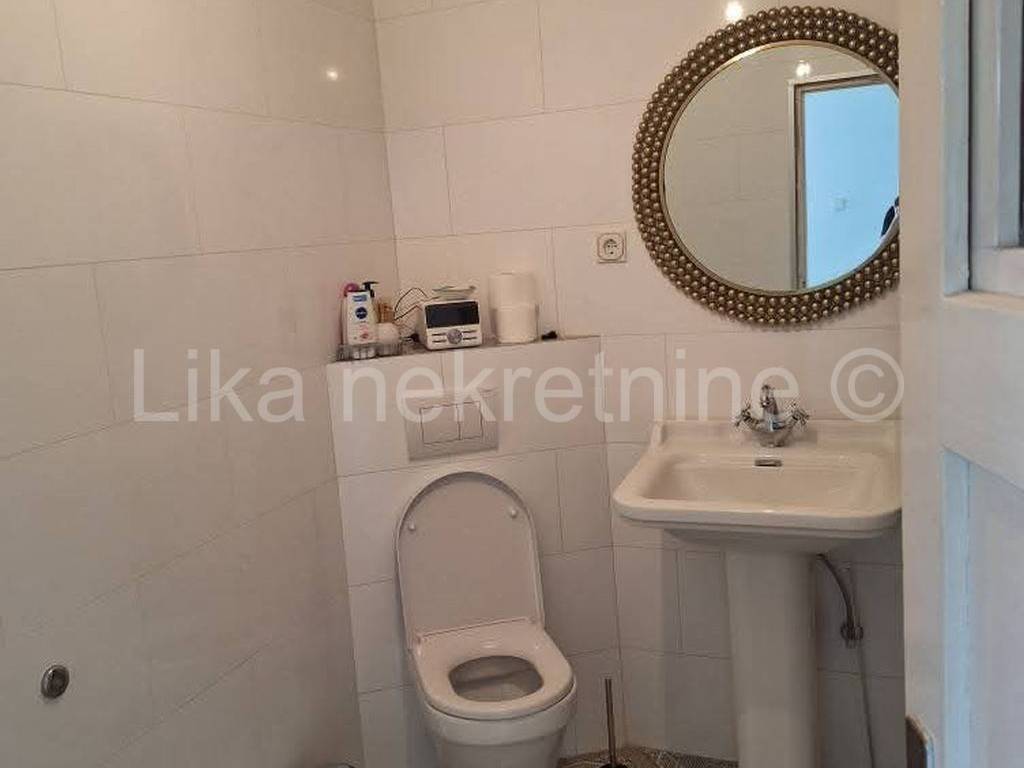 Stan u zgradi, Prodaja, Otočac, Otočac